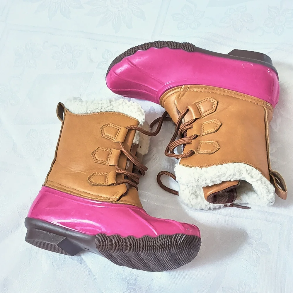 Adrienne Vittadini Gavin-03K Girls Size 2 Lace Up Sherpa Collar Duck Boots Pink